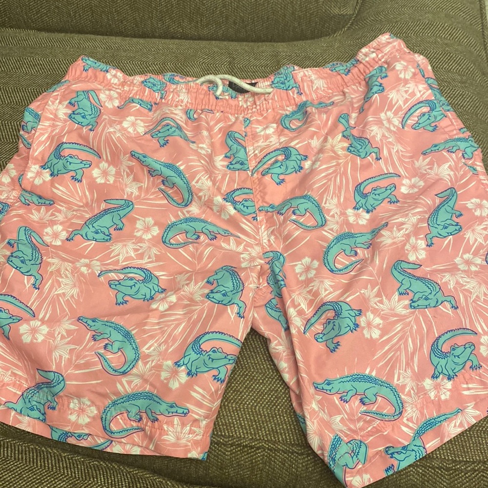 Valor Pink Gator swim trunks